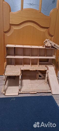 Парковка для машинок из дерева