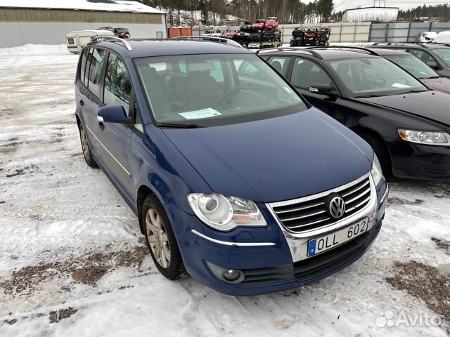 Опора кпп левая Volkswagen Touran BLS (1.9 TDI)