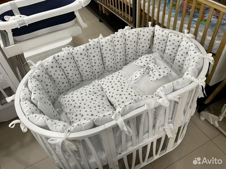 Детская кроватка