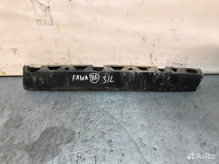 Кронштейн бампера задний левый Skoda Fabia 2 CGP