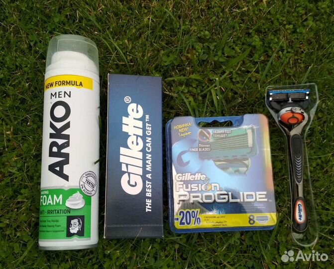 Набор для бритья Gillette Fusion Proglide