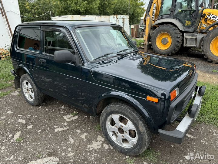 LADA 4x4 (Нива) 1.7 МТ, 2017, 160 000 км