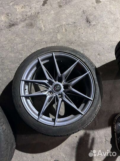 Комплект колёс всборе летние 5 114.3 р18