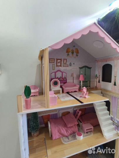 Домик кукольный