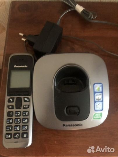 Panasonic телефон