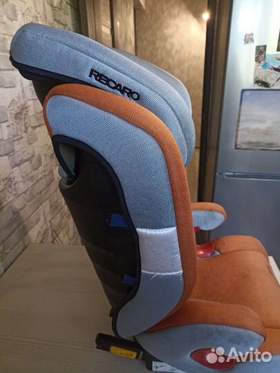 Автокресло детское Recaro monza nova