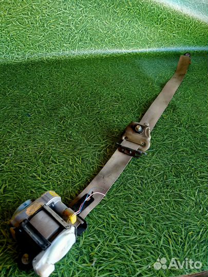 Ремень безопасности передний левый Мазда MPV 2005г