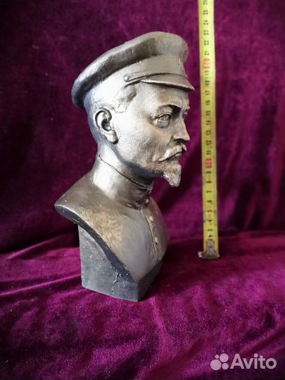 Бюст Дзержинский
