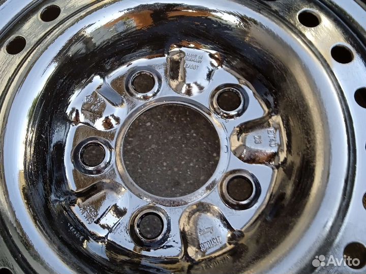 Колеса R15 Chrysler Voyager