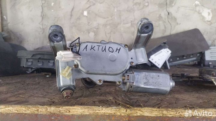 Моторчик заднего дворника ссангйонг Актион SsangYo