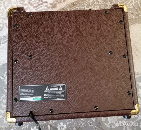 Гитарный акустический комбик JET amp
