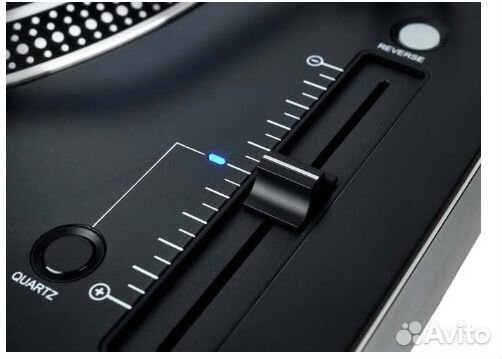 Виниловый проигрыватель