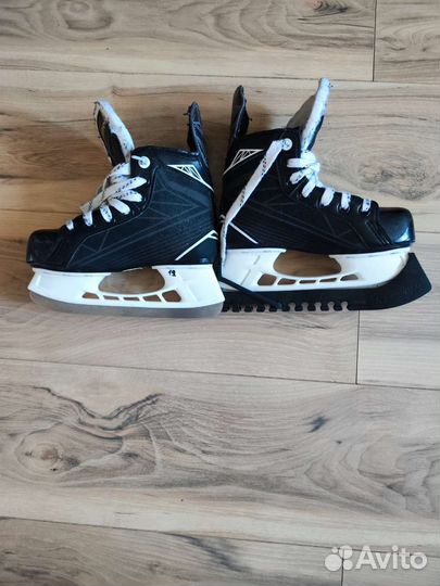 Коньки Bauer supreme s140 раз. 32