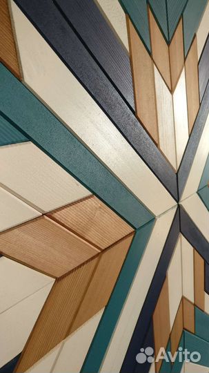 Деревянное панно