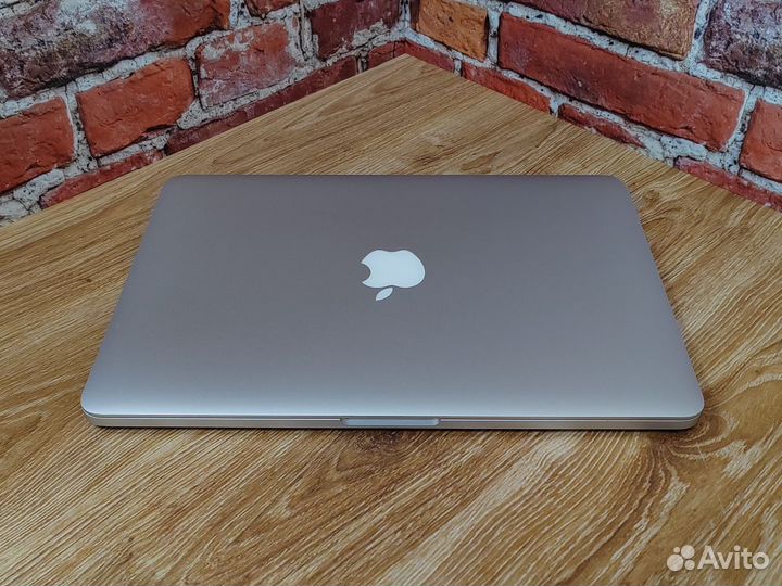 Мощный MacBook Pro Core i5/8Gb/SSD/13.3