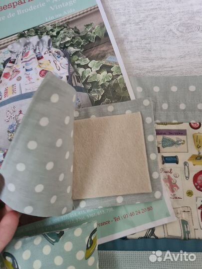 Парижские вышивальщицы/Набор для вышивания крестом