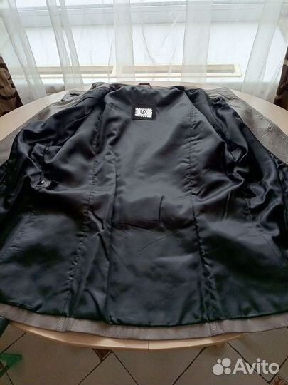 Куртка кожаная женская 48 50