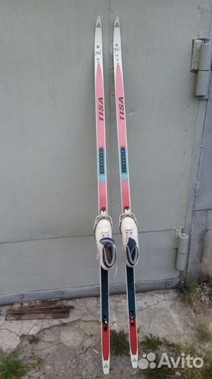 Беговые лыжи Tiss classic