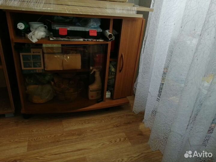 Тумба под телевизор