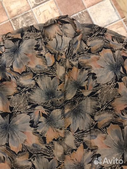 Костюм женский