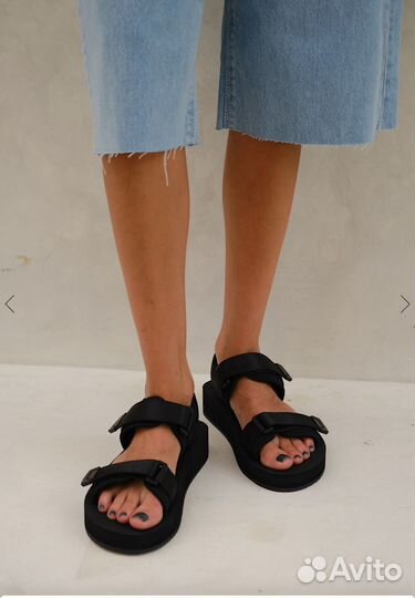 Сандалии Voishe новые 40
