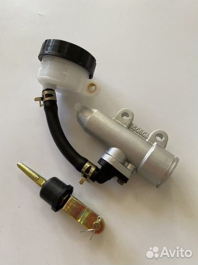 Главный тормозной цилиндр, в сборе