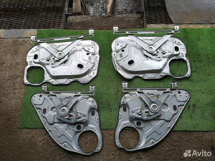 Стеклоподъемник на Ford Kuga 2008-2012 Фокус 2