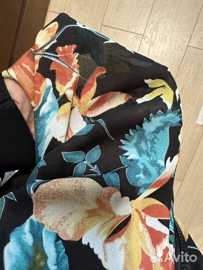 Платье бомбер с цветами летнее m миди