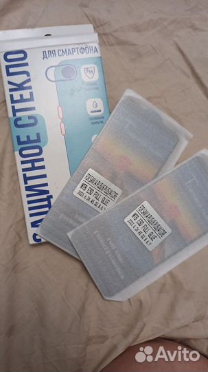 Защитное стекло samsung j4