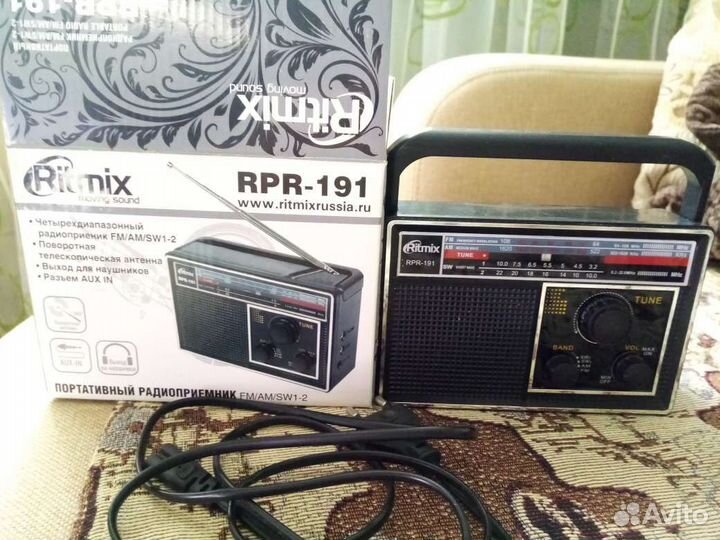 Радиоприемник Ritmix RPR-191