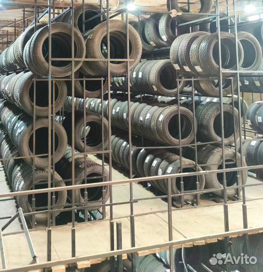 Continental ContiVikingContact 5 205/50 R17 93N