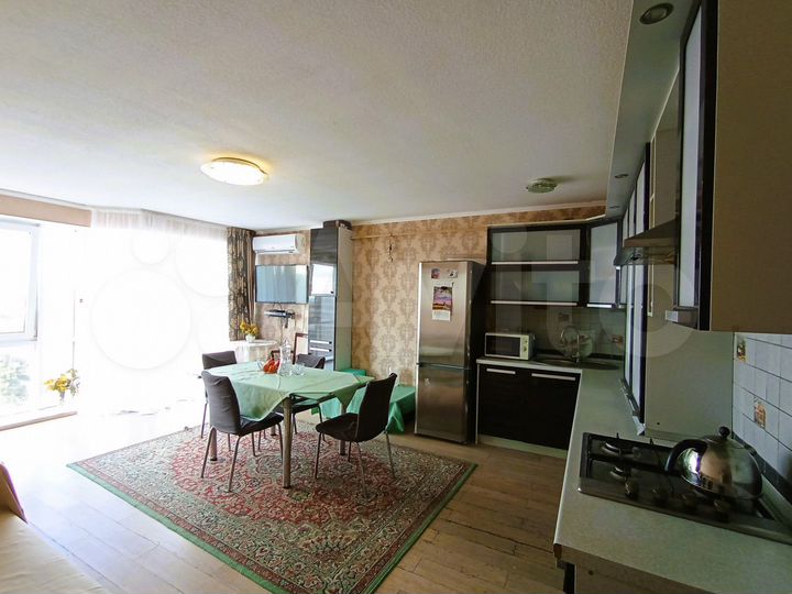 2-к. квартира, 67,2 м², 10/11 эт.