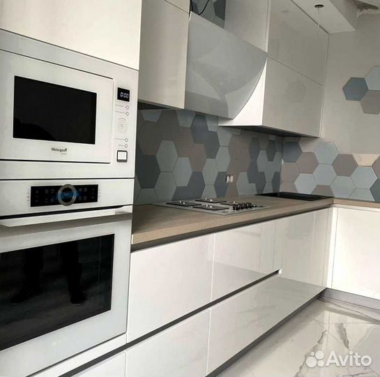 Кухонные гарнитуры