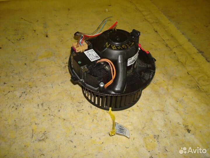 Мотор печки 1K1820015P, 3C0907521G на Volkswagen T