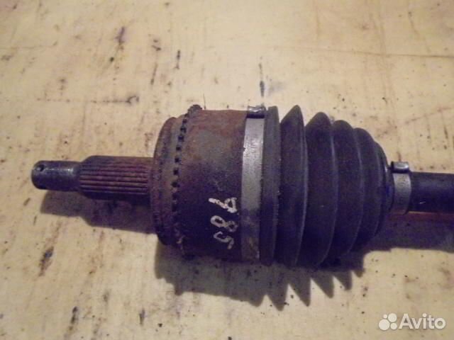 Полуось передняя R Mitsubishi Montero 3