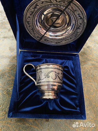 Серебряная чайная пара