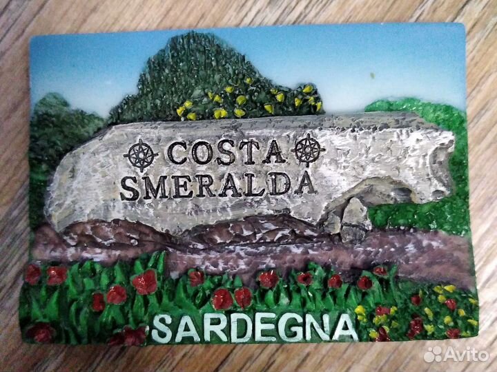 Магниты на холодильник из разных стран