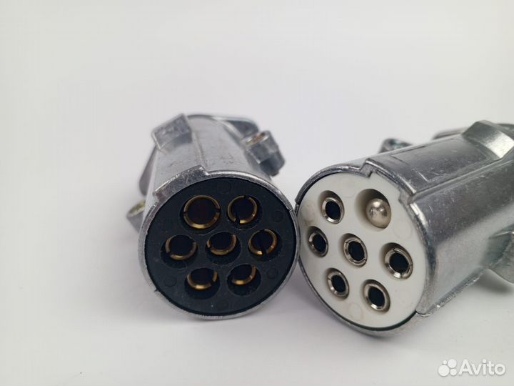 Разъем электрический 24V вилка металл