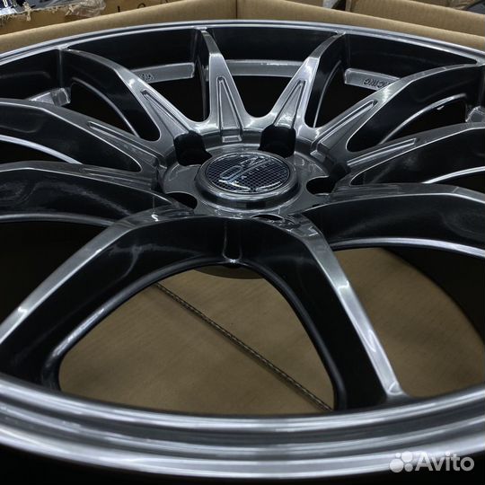 Диски новые 18 дюймов 5/114,3