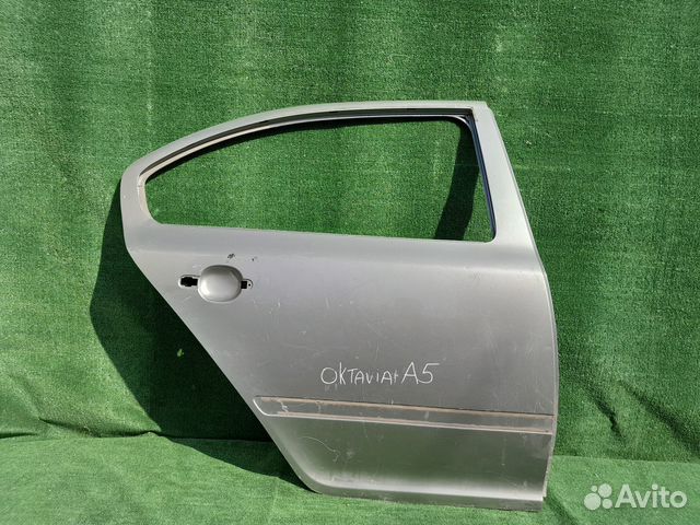 Дверь задняя правая Skoda octavia a5
