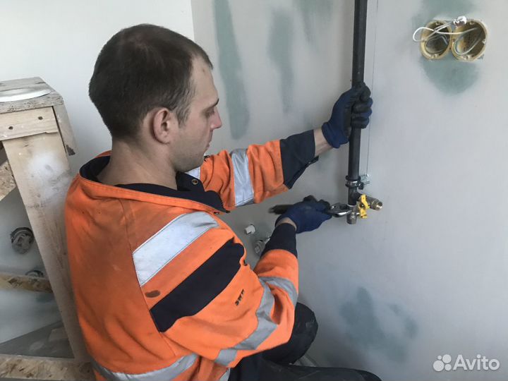 Газовщик Газовая служба Перенос газовых труб