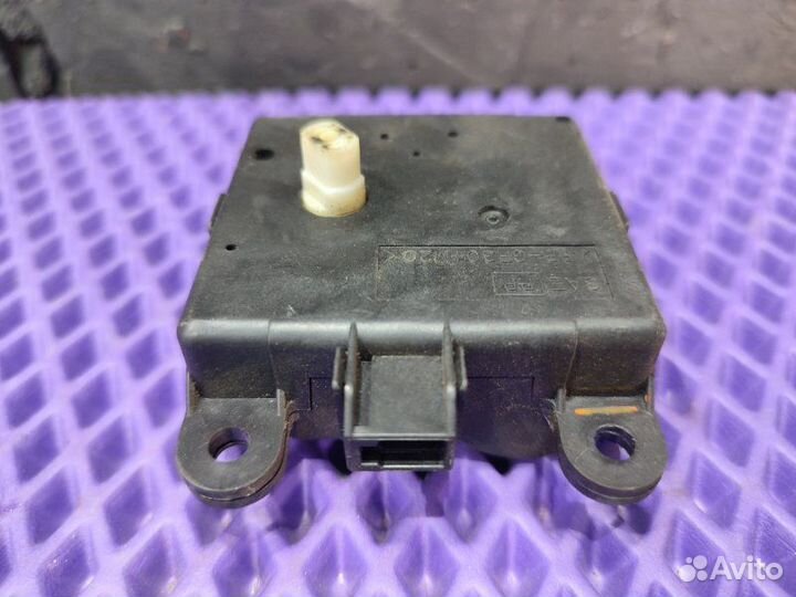 Сервопривод печки Nissan Dualis NJ10-049131 MR20DE