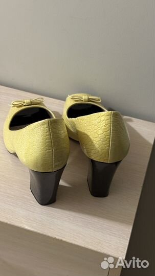 Туфли женские