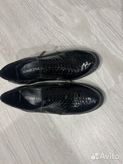 Ботинки осенние женские 37 размера