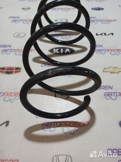 Пружина подвески передняя левая Toyota Camry 55