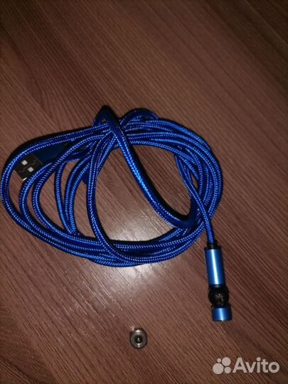 Шнур для зарядки телефона