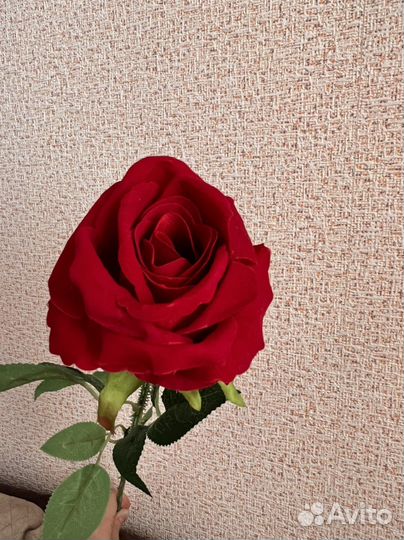 Роза искусственная бархатная