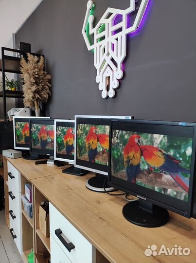Мониторы Б/У