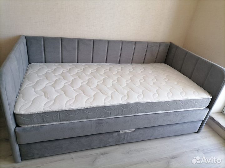 Детская мягкая кровать