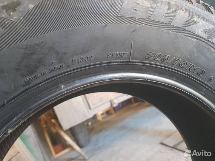 Bridgestone Blizzak Spike-01 205/70 R15 24C